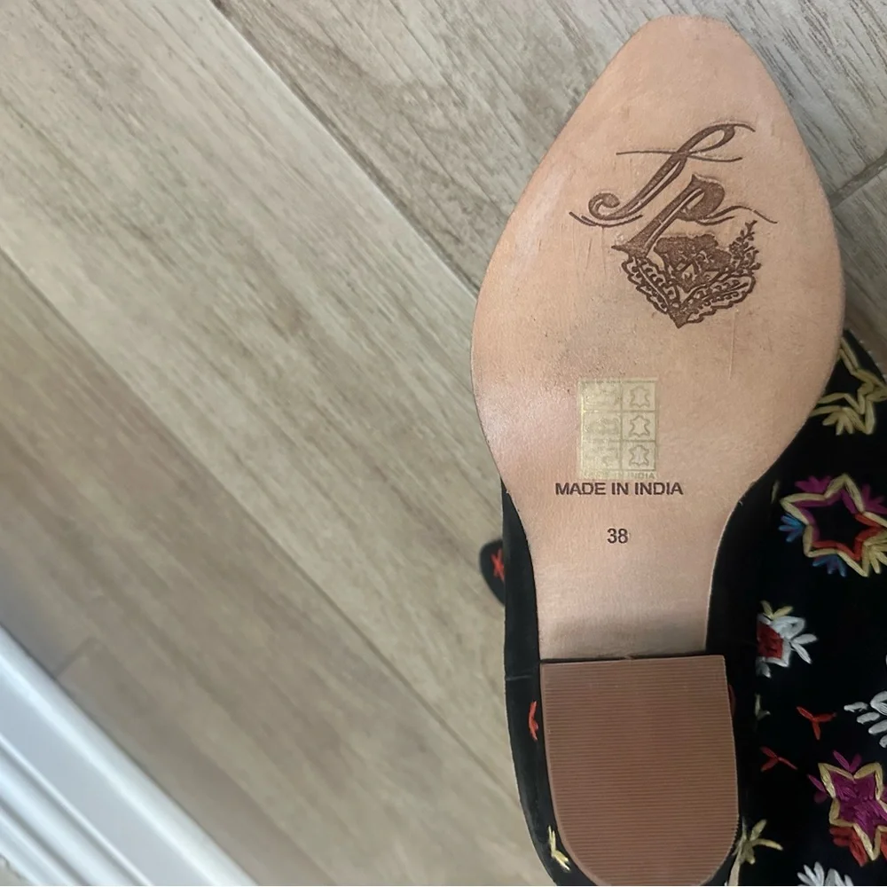 NWT Free People Embroidered Black Ankle Boots